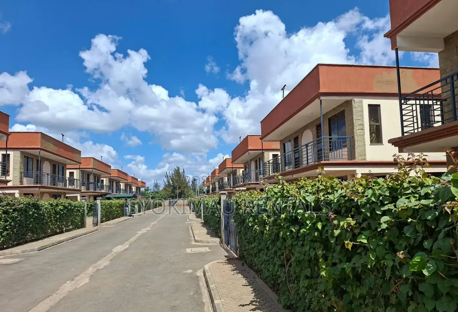 5bdrm House in Gateway Mall Area for rent