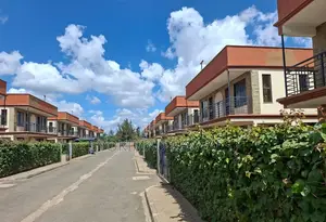 5bdrm House in Gateway Mall Area for rent