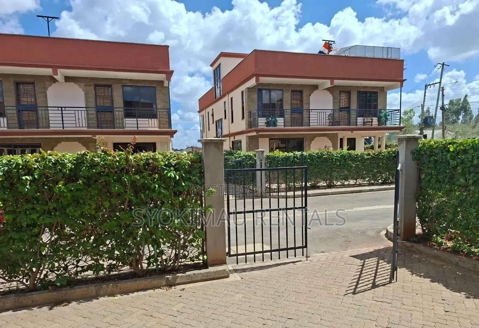 5bdrm House in Gateway Mall Area for rent