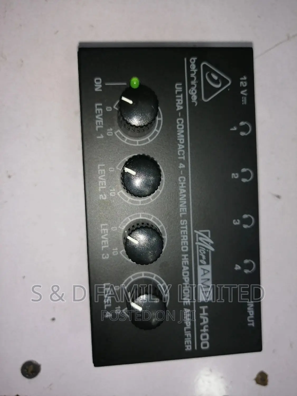 4 Channels Stereo Heaphone Amplifier(Headphone Splitter)
