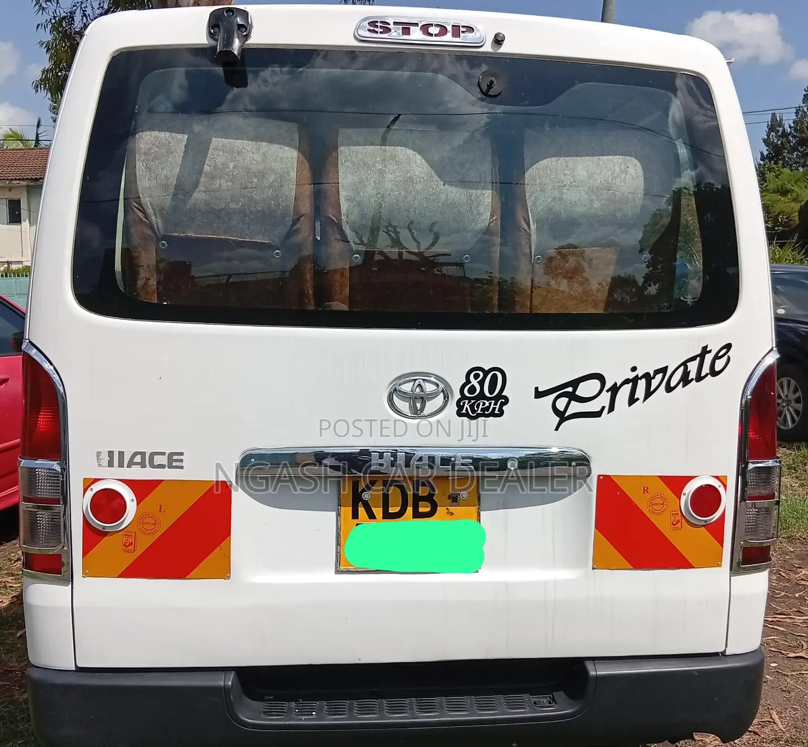Toyota HiAce 2014 White