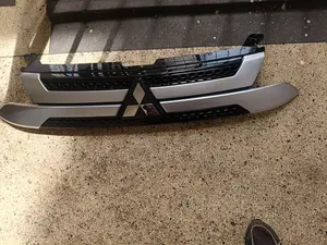 Grill Mistrubishi Outlander 2018-2020