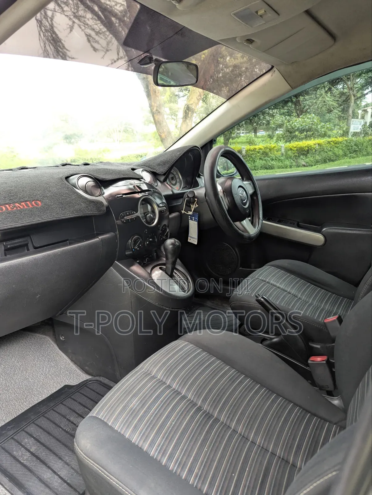 Mazda Demio 2009 Silver