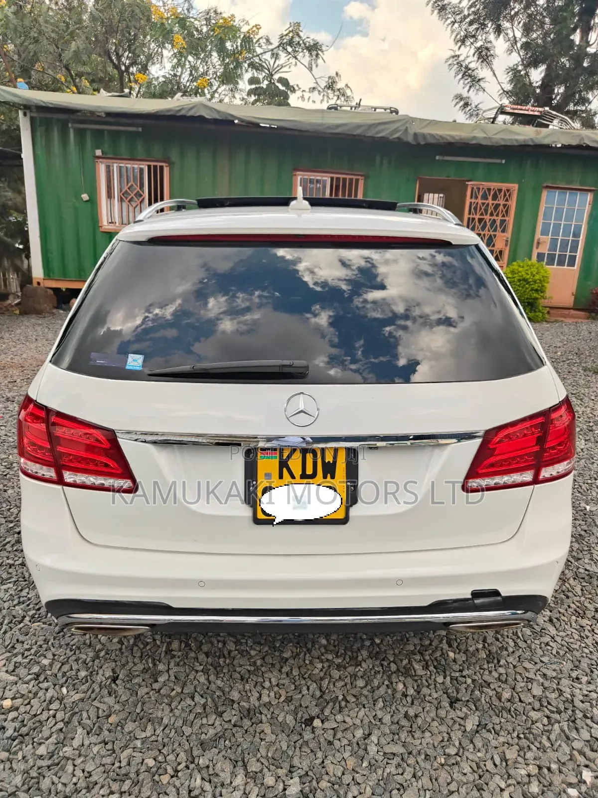 Mercedes-Benz E250 2015 White