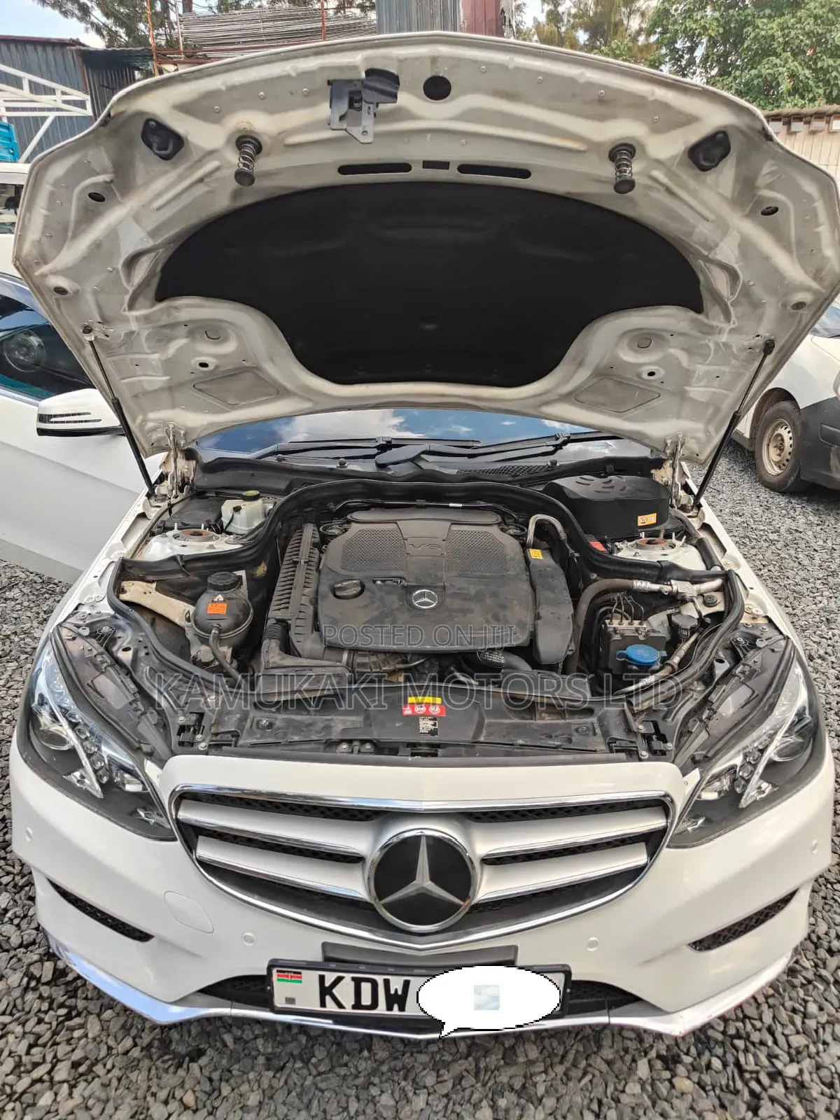 Mercedes-Benz E250 2015 White