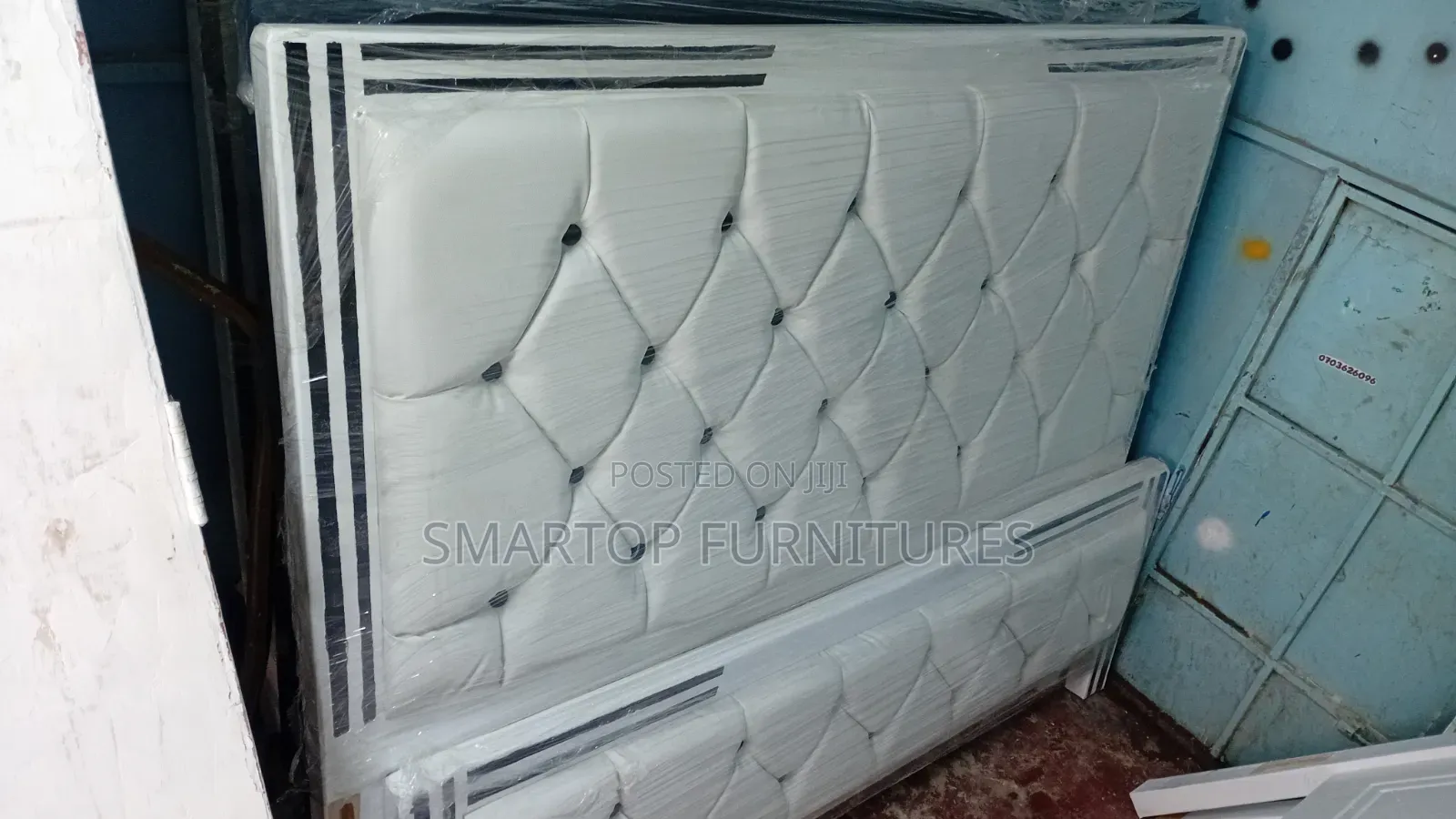 Rakisin Mochet Bed 5×6 Available
