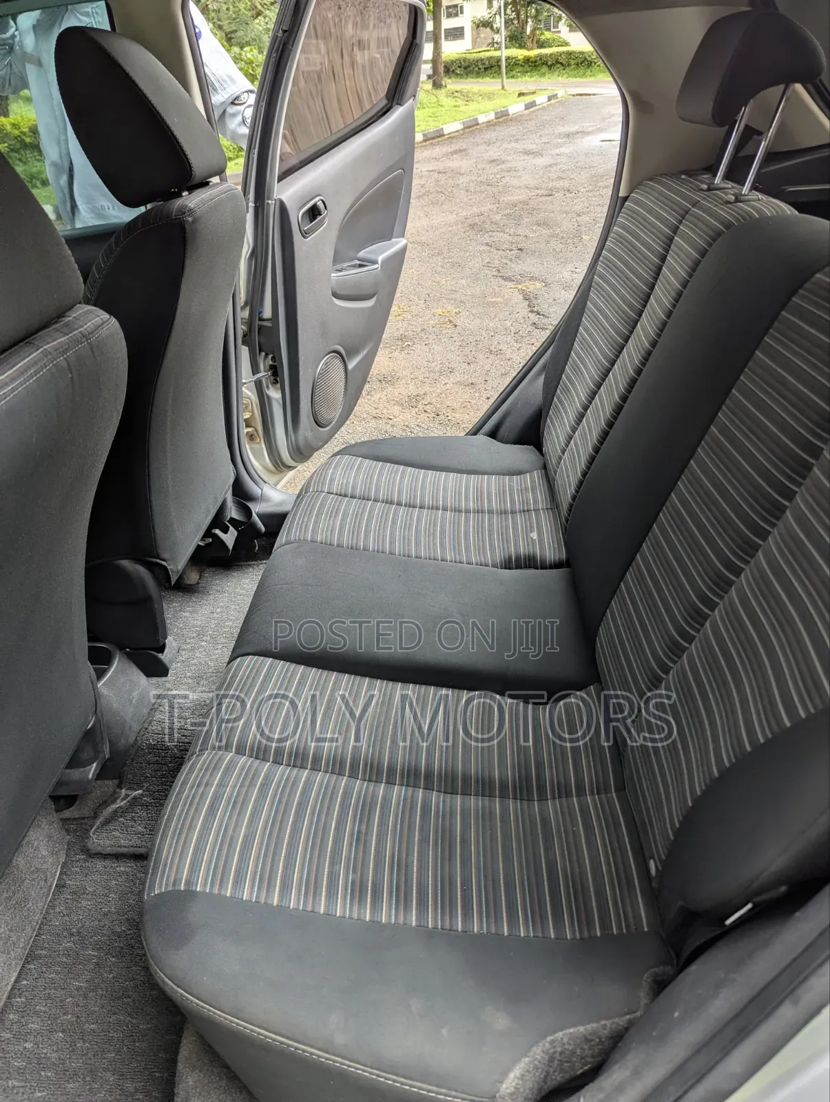 Mazda Demio 2009 Silver