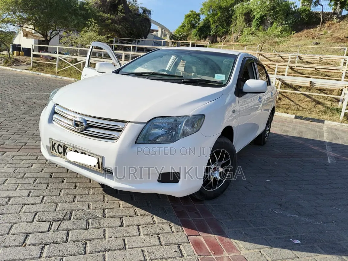 Toyota Axio 2009 White