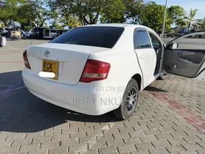 Toyota Axio 2009 White