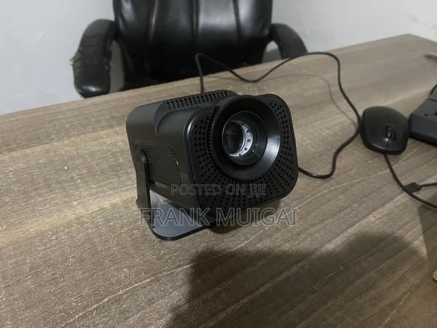 Hy 320 Android Projector - thumbnail 4