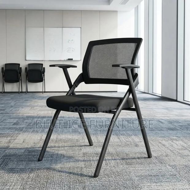 Modern Mesh Foldable Chair