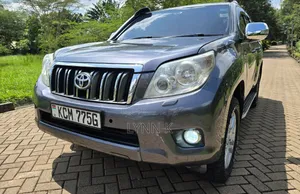 Toyota Land Cruiser Prado 2014 Gray