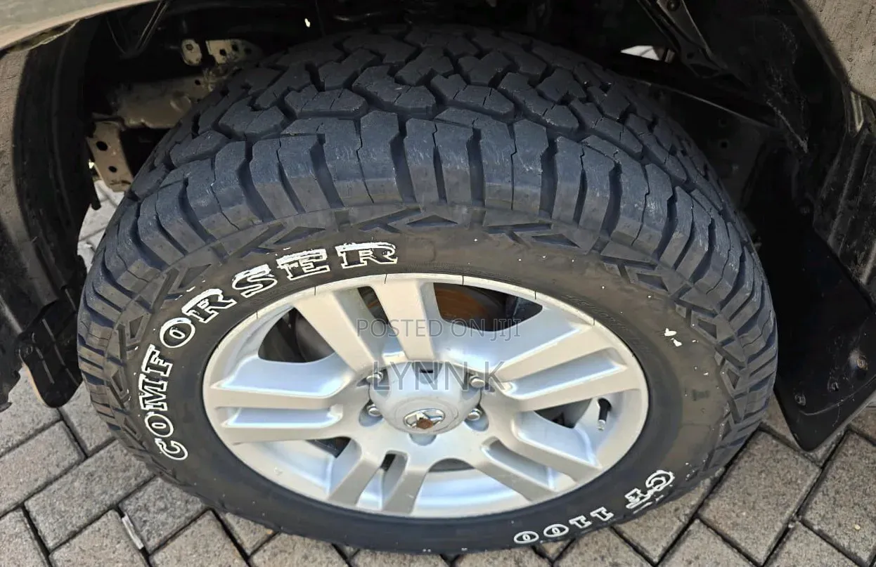Toyota Land Cruiser Prado 2014 Gray