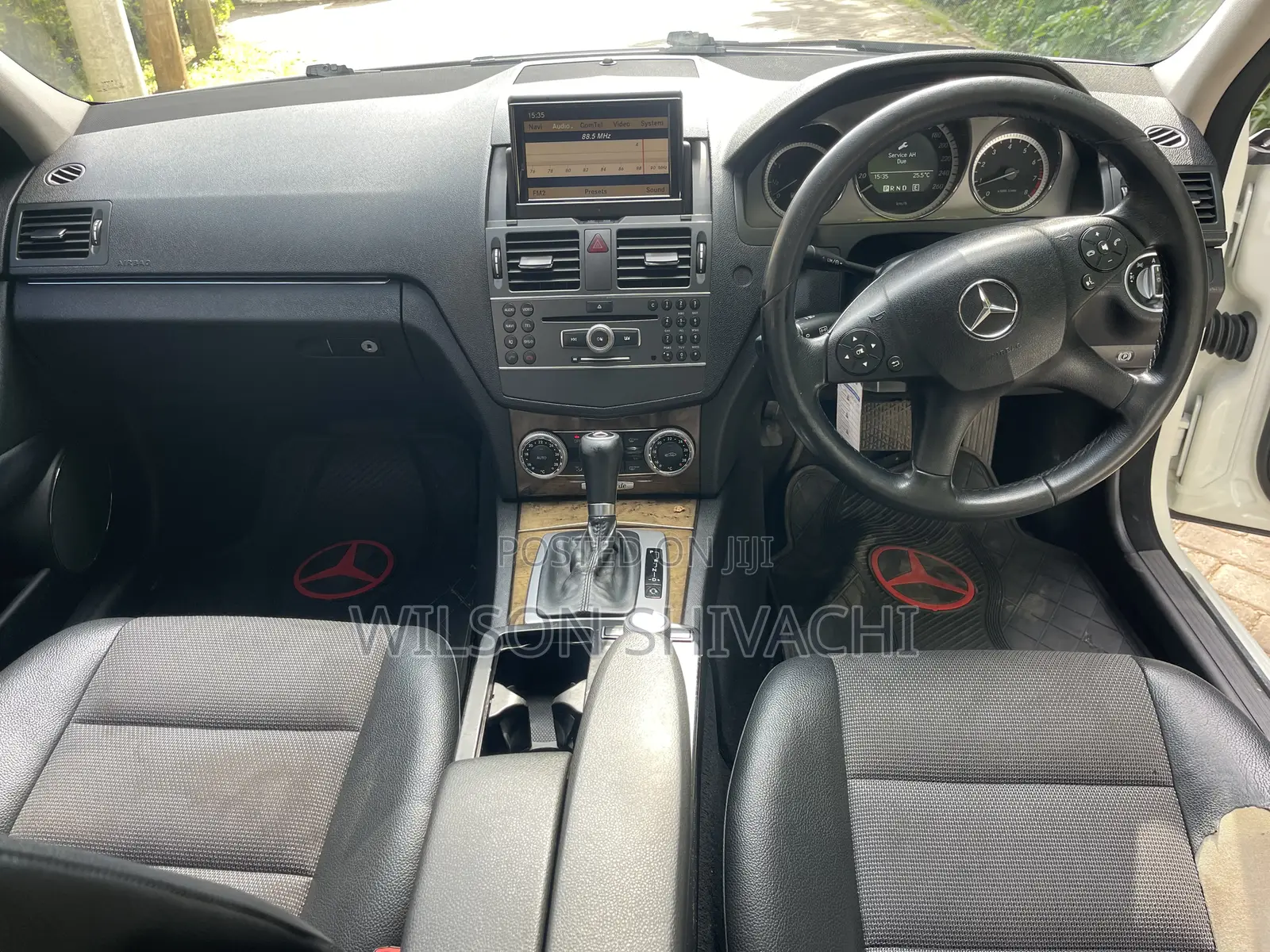 Mercedes-Benz C200 2011 White