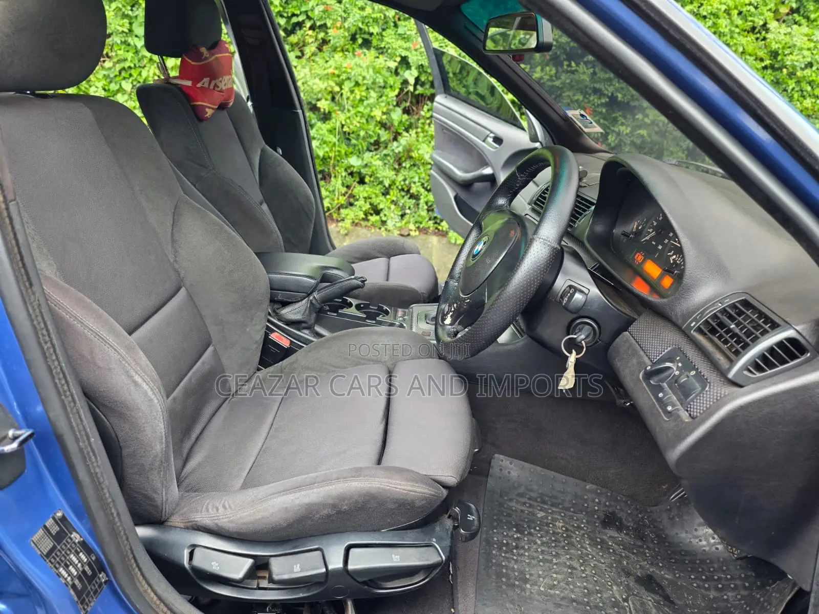 BMW 318i 2005 Blue