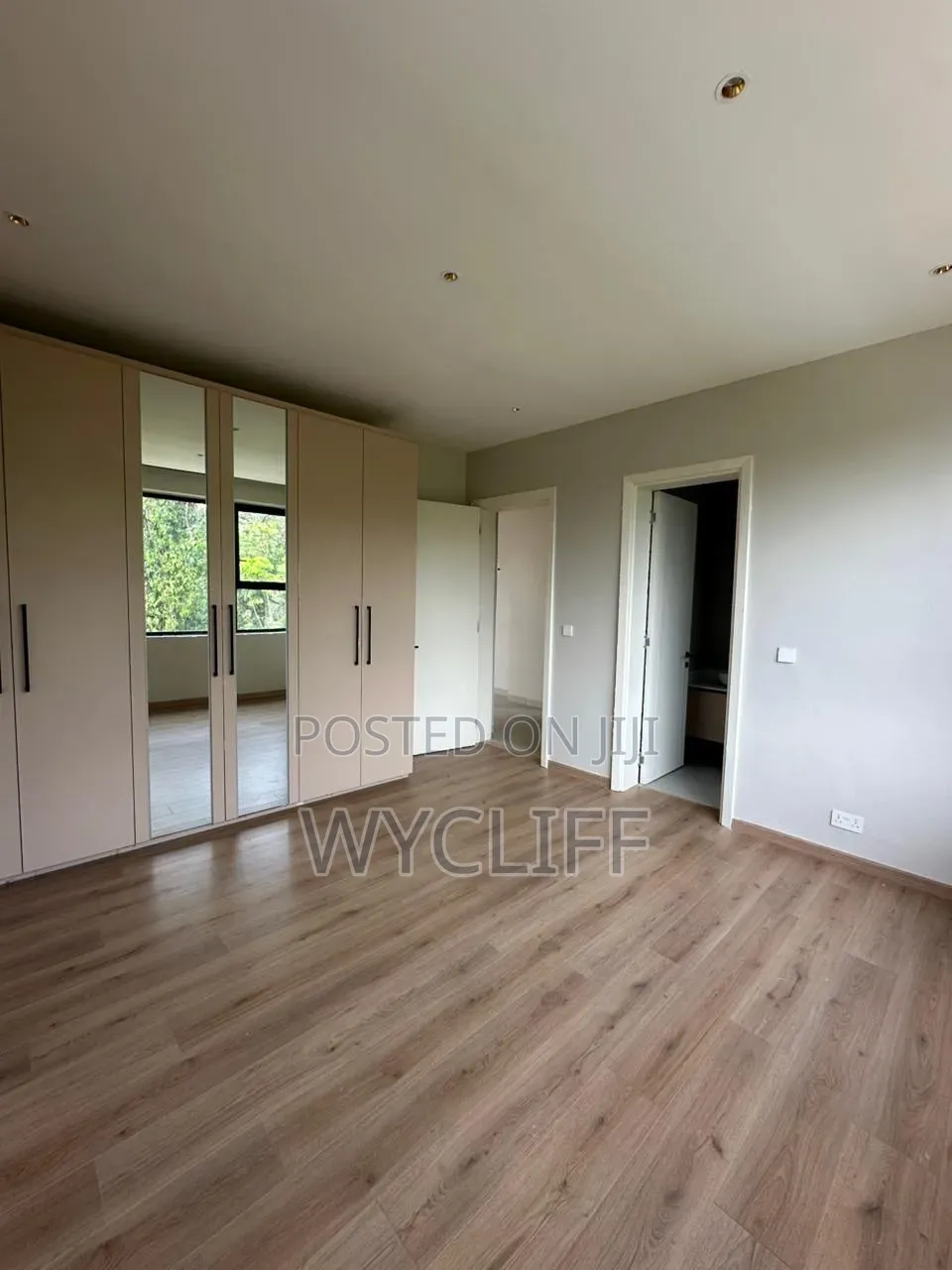 5bdrm House in Muthangari for rent