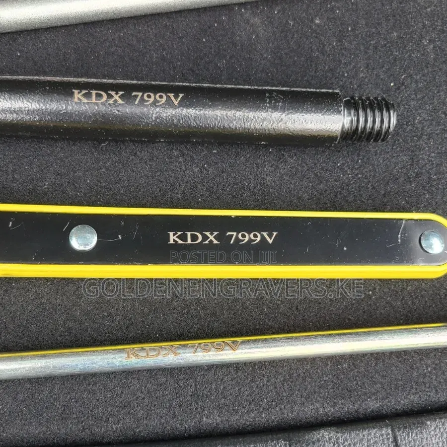 Car Identity, Riveting Number Plates Holder Mounting