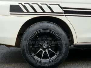 Toyota Gaia 2000 White