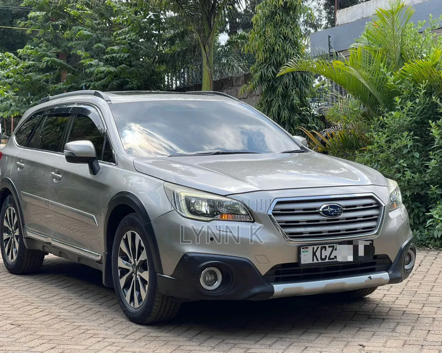 Subaru Outback 2015 Brown