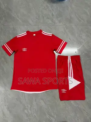 Umbro Football Jersey With Shorts Set–Training Teamwear Sports Uniform