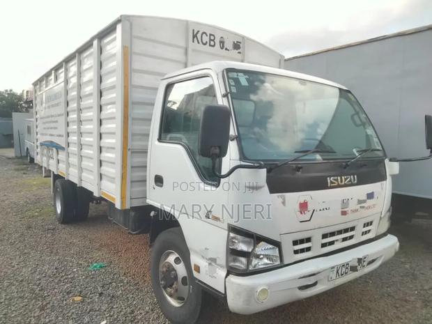 Isuzu NQR Truck 2014 Model
