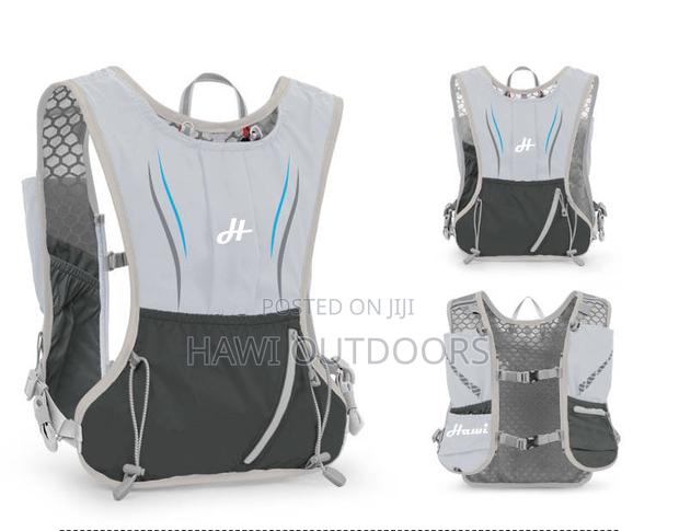 Running Vest With 1.5l Bladder - thumbnail 3