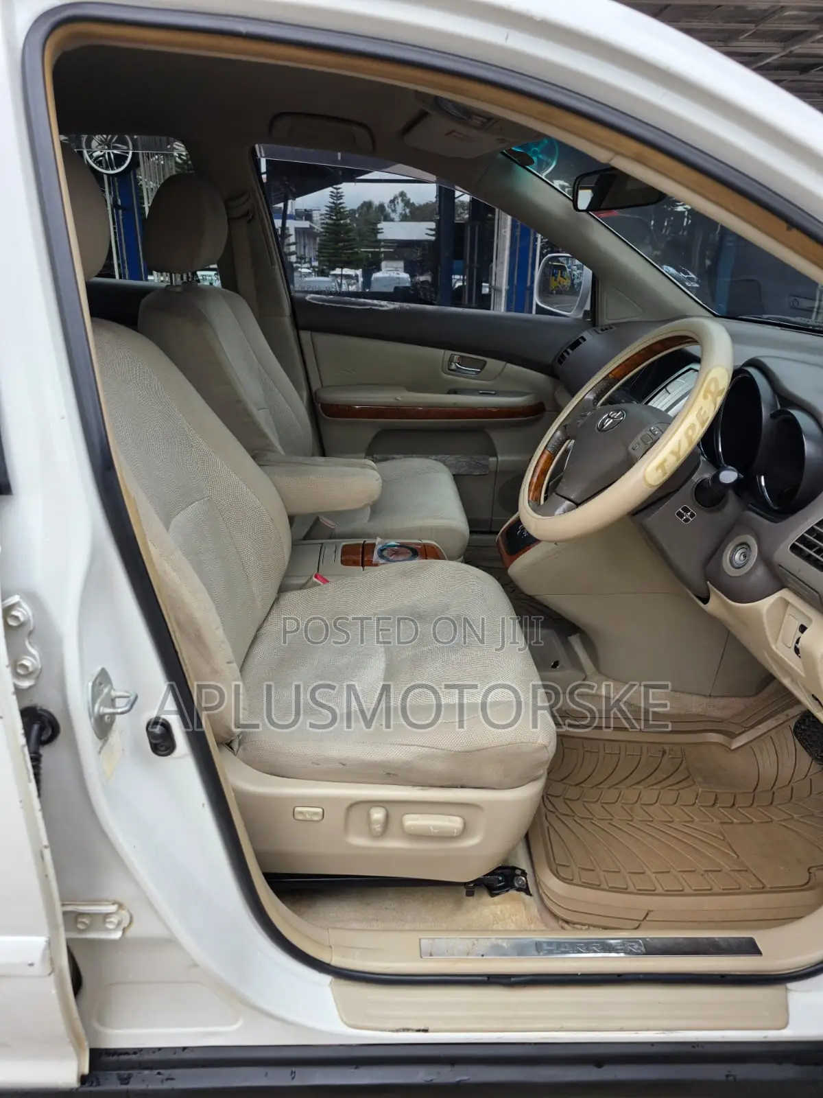 Toyota Harrier 2007 White