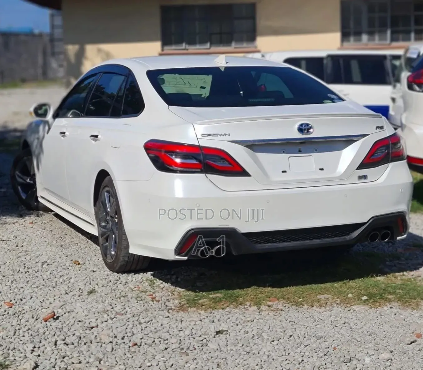 Toyota Crown 2019 Pearl