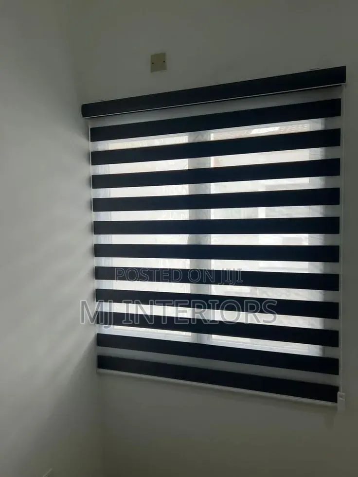 Elegant Horizontal Window Blinds