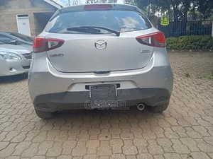 Mazda Demio 2019 Silver