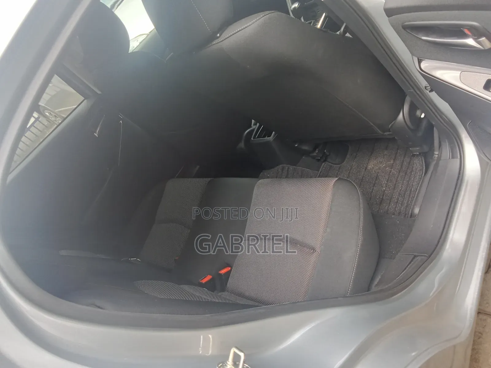 Mazda Demio 2019 Silver