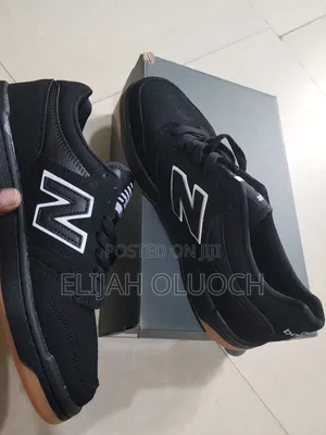 Black and White New Balance Numeric 480 Skate With a Gum Rubber Sole