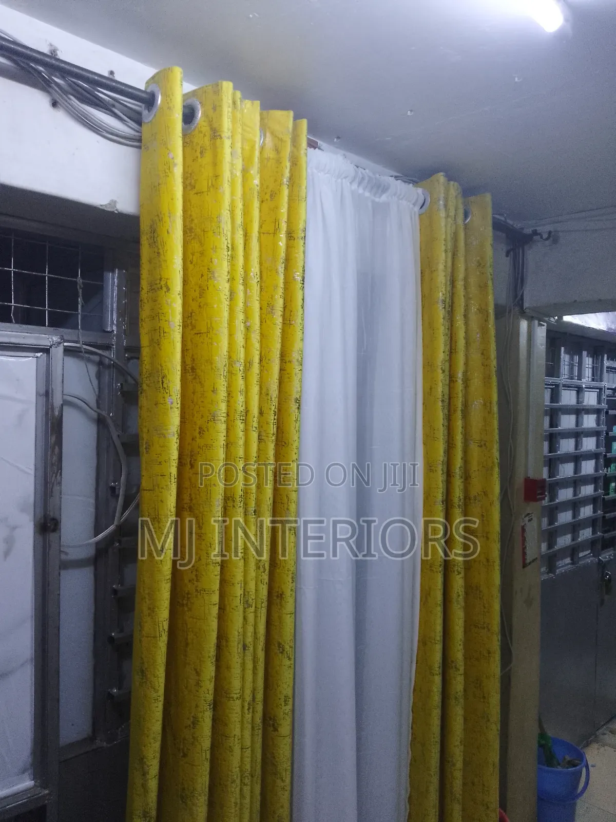 Classic Curtains Shinny Yellow