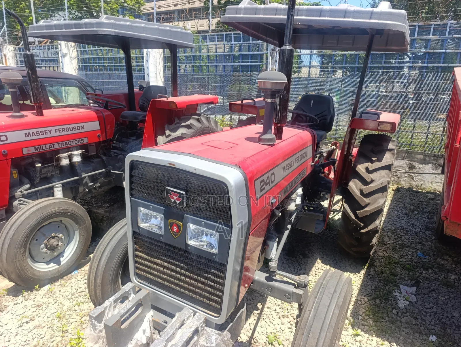 Massey Ferguson 240