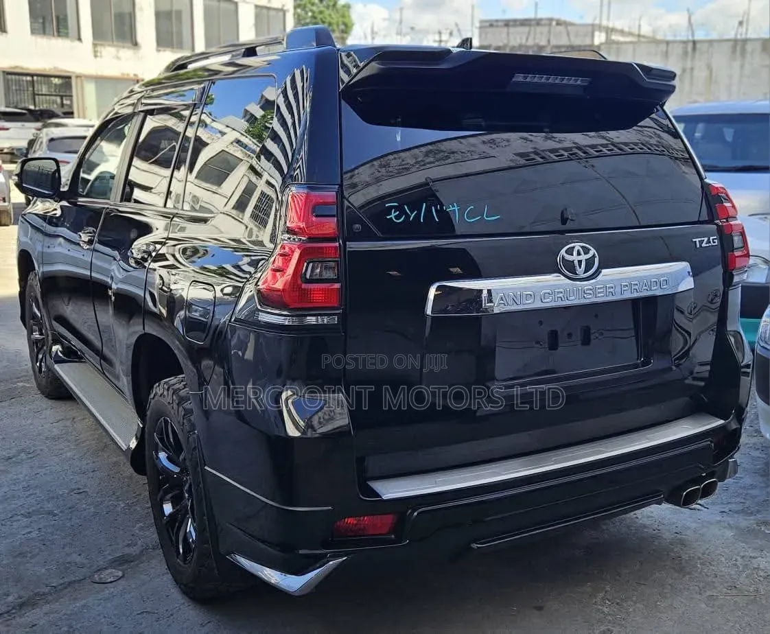 Toyota Land Cruiser Prado 2020 Black