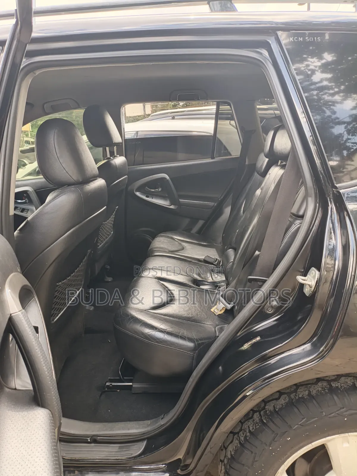 Toyota RAV4 2010 Silver
