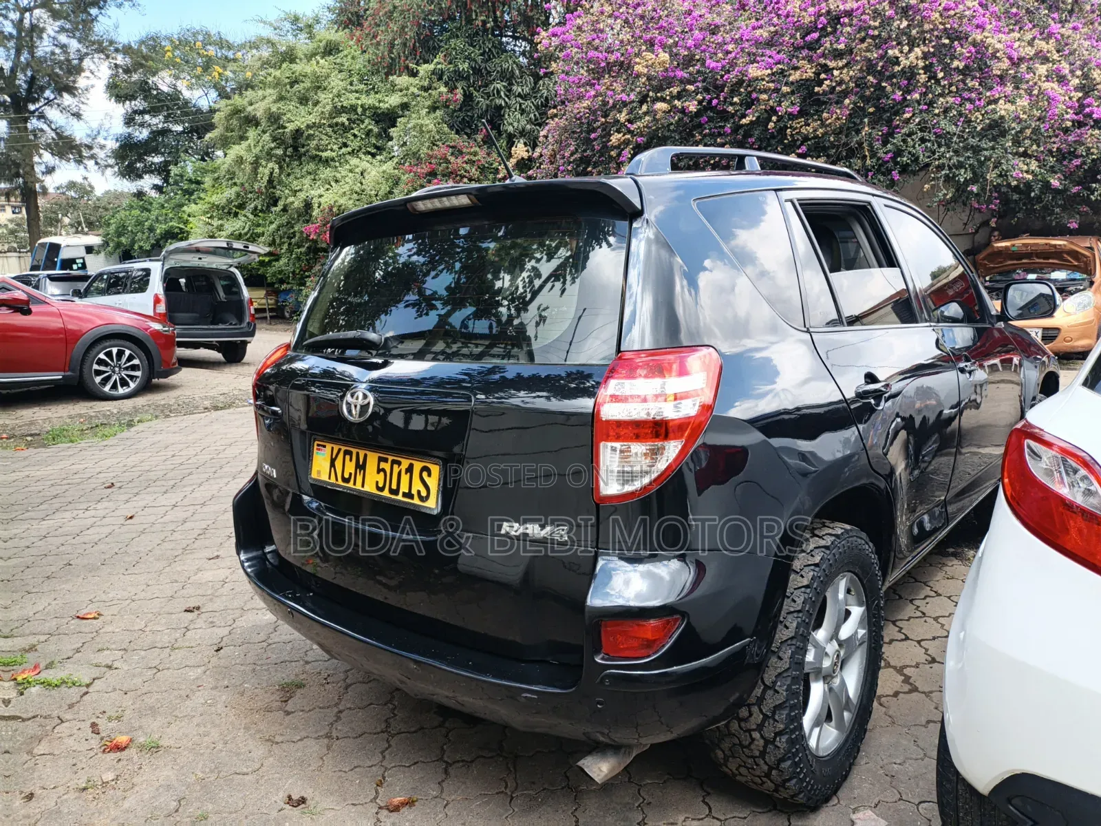Toyota RAV4 2010 Silver