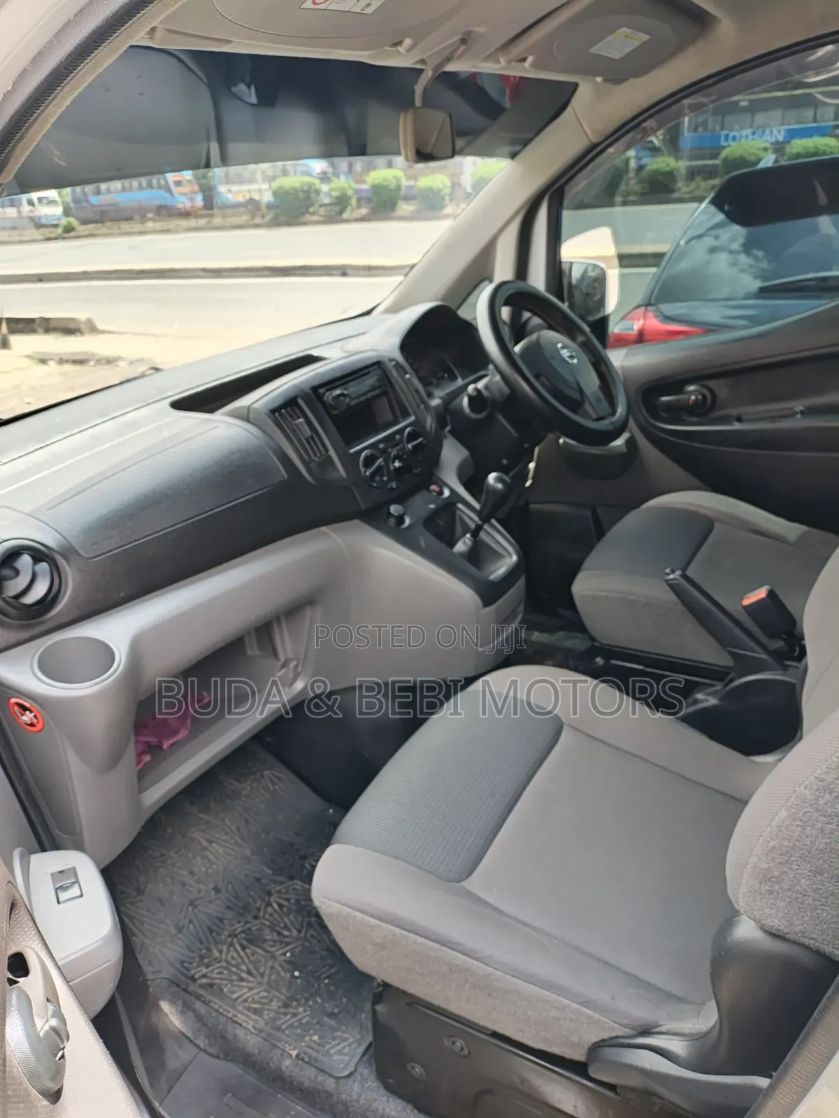 Nissan NV200 2017 Silver