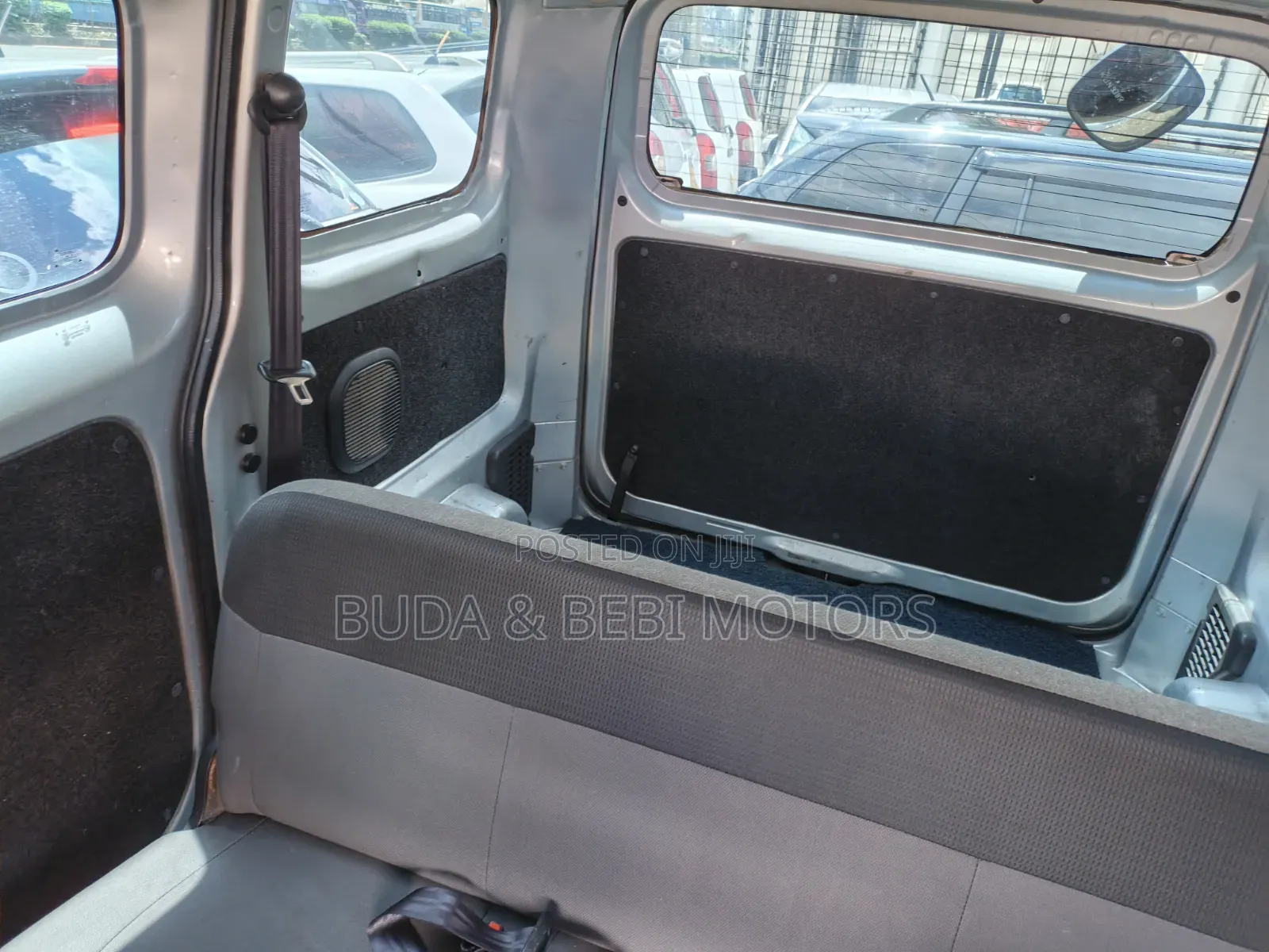 Nissan NV200 2017 Silver