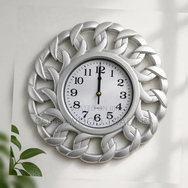 Gold Chain Clock