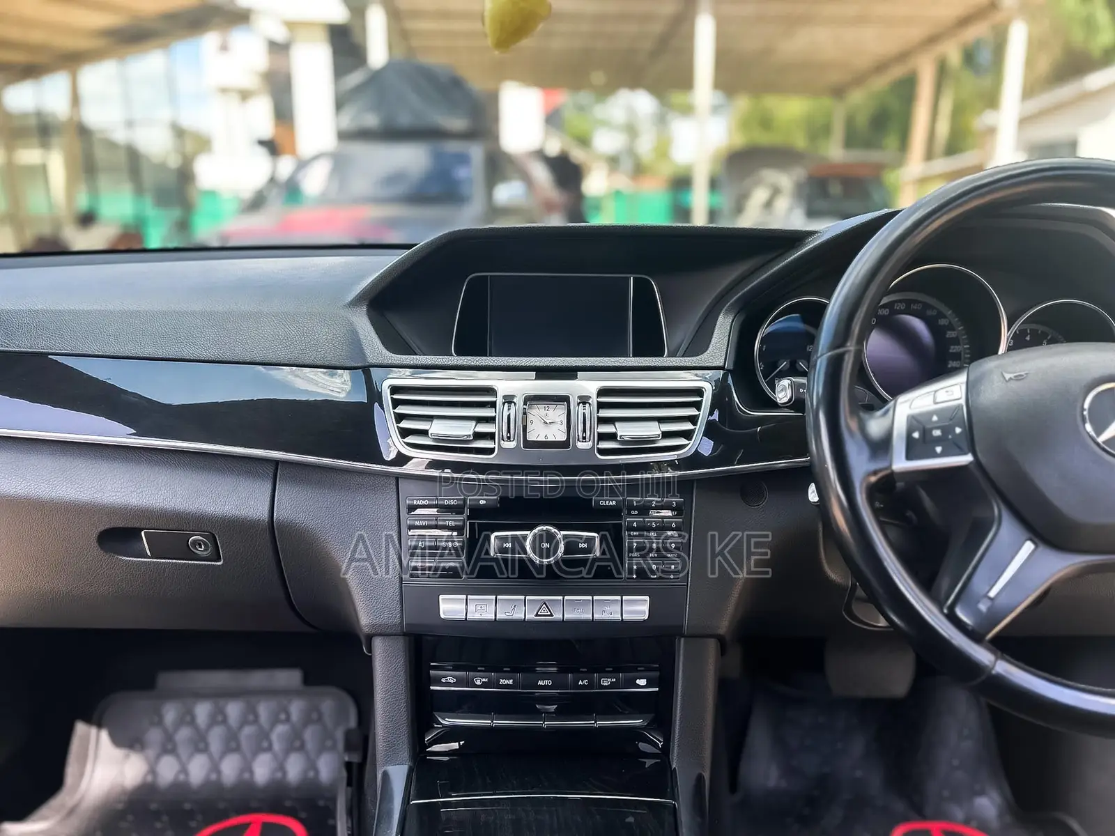 Mercedes-Benz E250 2013 Brown