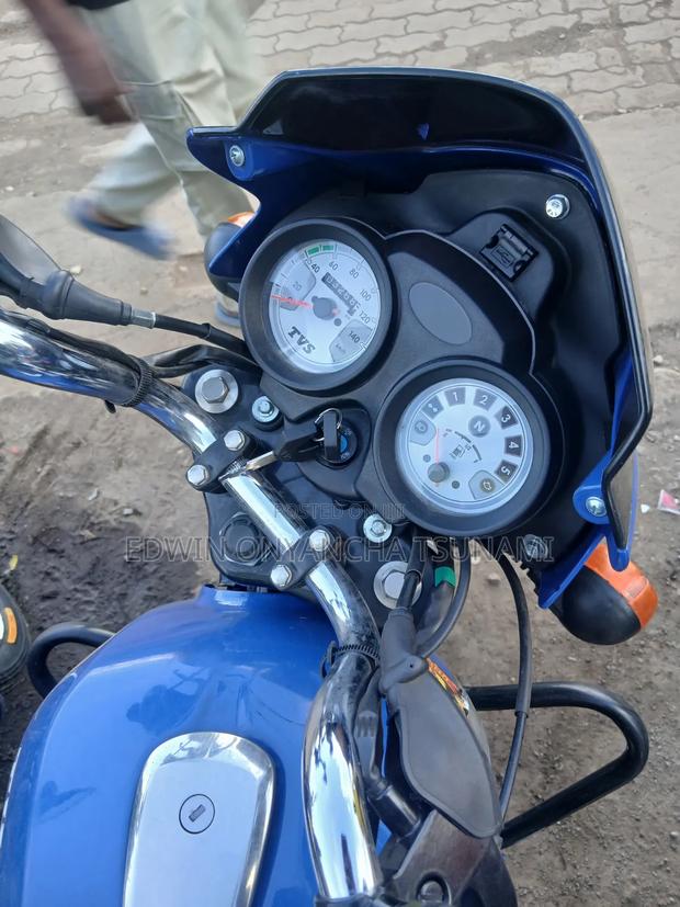 TVS HLX Plus ES 2026 Green - thumbnail 7