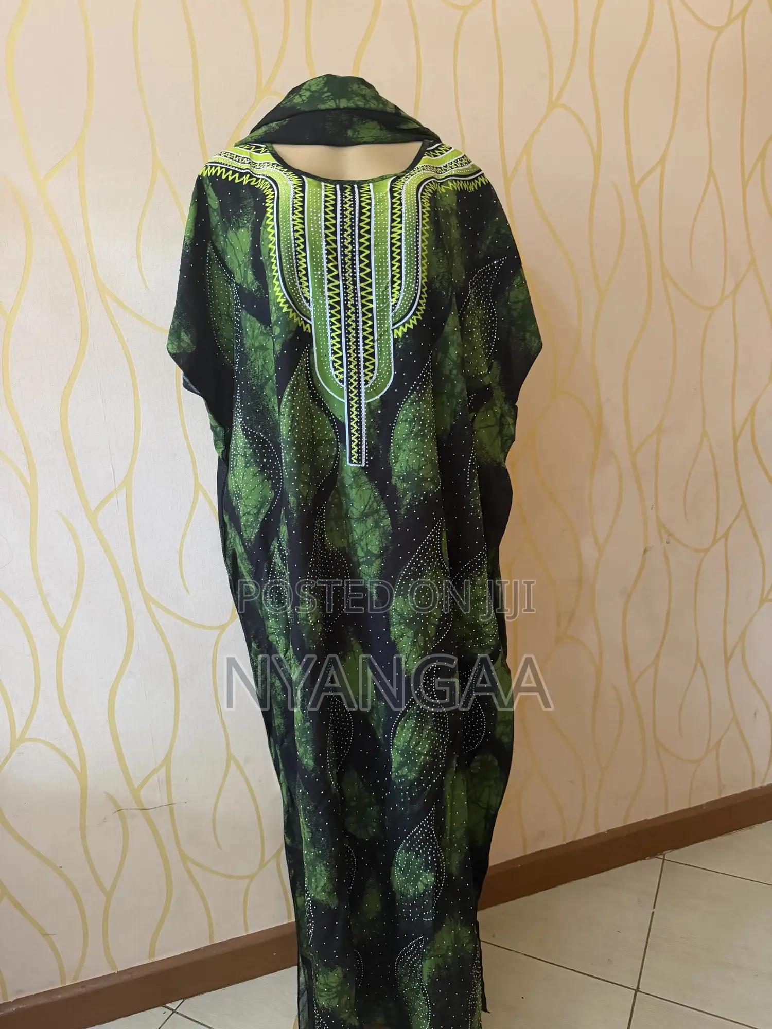 Fashionable African Batika Outfit