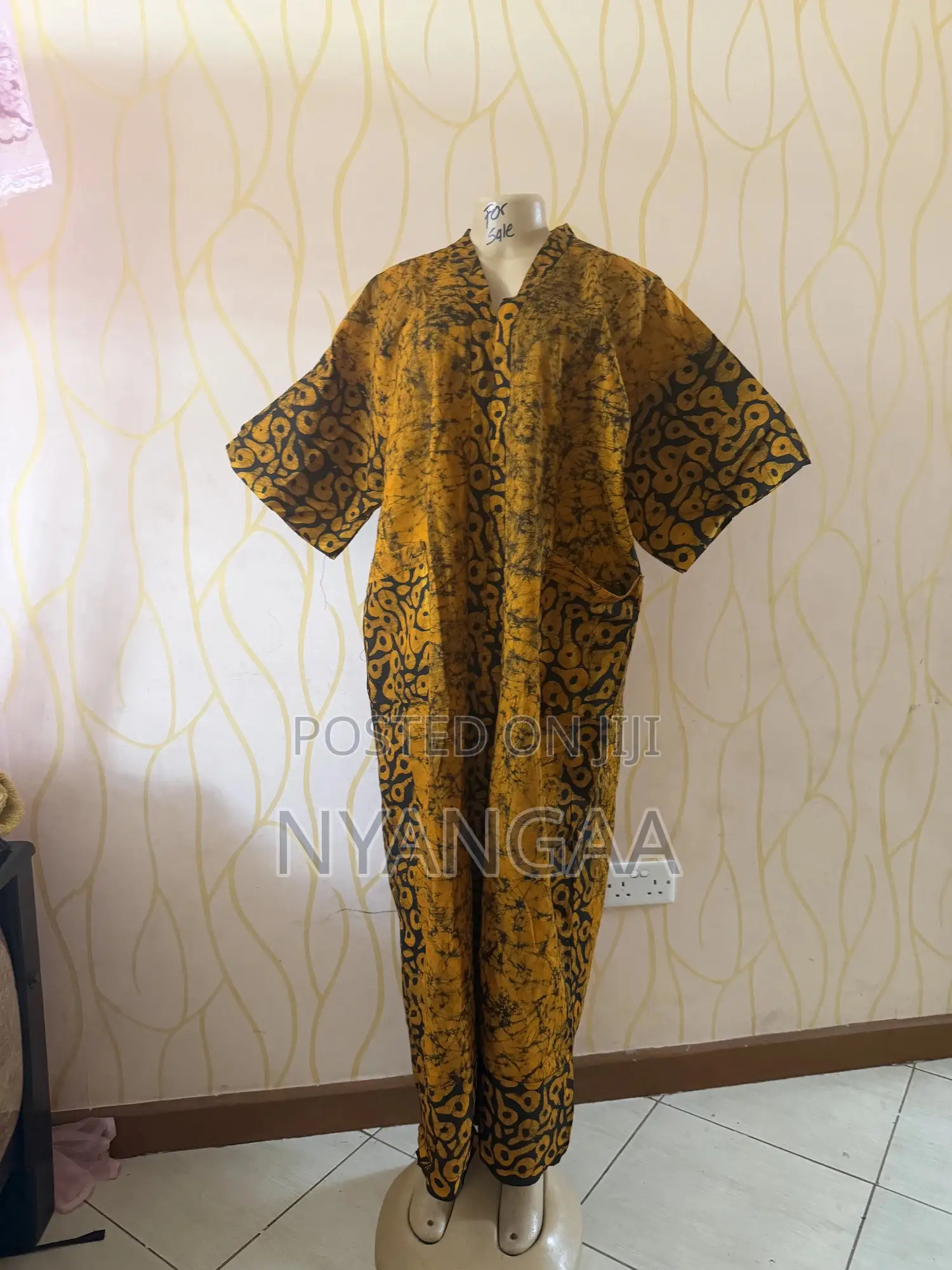Fashionable African Batika Outfit