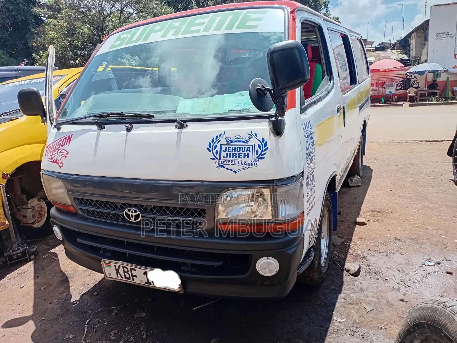 Toyota HiAce 2003 White