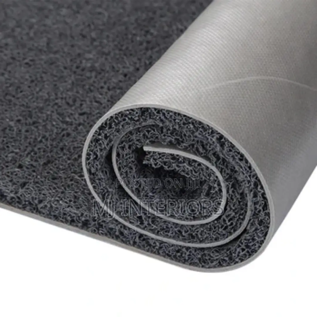Modern Entrance Spaghetti Mats – Dust Trapping Design