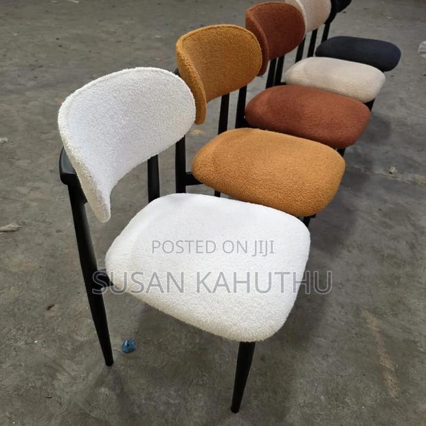 Top-Tier Divine Restaurant Chairs - main view