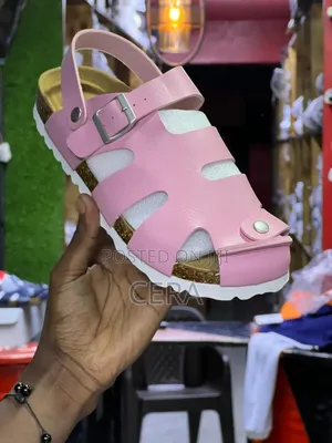 Jesus Sandles