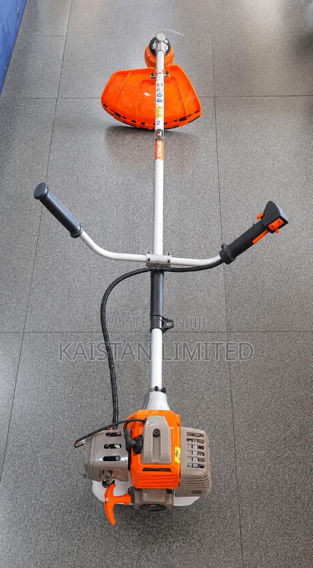 Astramilano 2 Stroke Brush Cutter With 2 Blades – Ambc001
