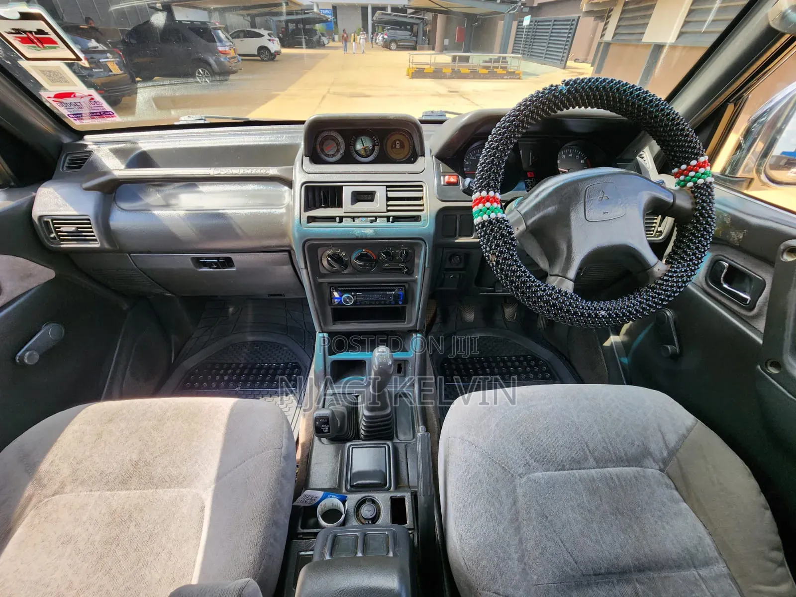 Mitsubishi Pajero 1999 White